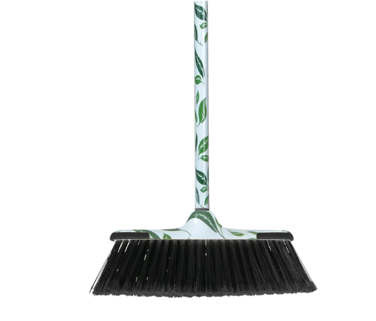 01.00011.0012.03.000 Handled Broom GREEN LEAF